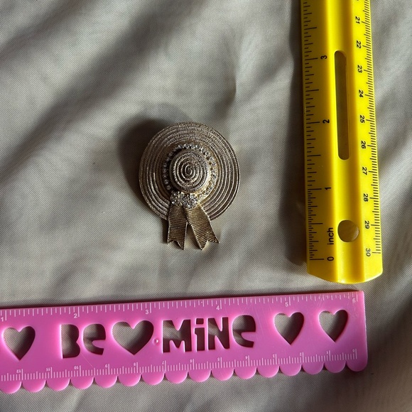 Vintage Ciner Hat Brooch - Picture 7 of 11